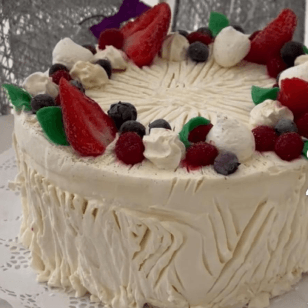 Torta Merengue Berries
